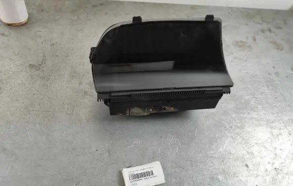 Mercedes-Benz S W221 Screen/display/small screen A2219003504