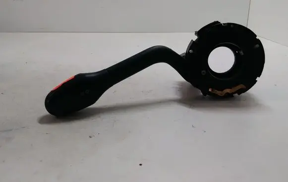 Volkswagen Polo III 6N 6N2 6NF Indicator stalk