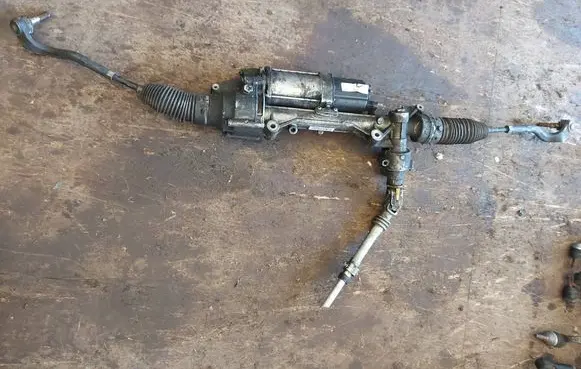 Mercedes-Benz E W212 Steering rack 2124600201