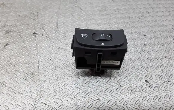 Renault Espace - Grand espace IV Headlight level height control switch 8200147868