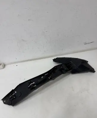 Volkswagen Touareg I Front bumper mounting bracket 7L6807184