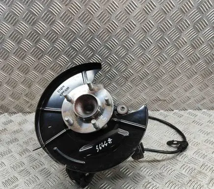 Mazda CX-5 II Rear wheel hub K0702612X