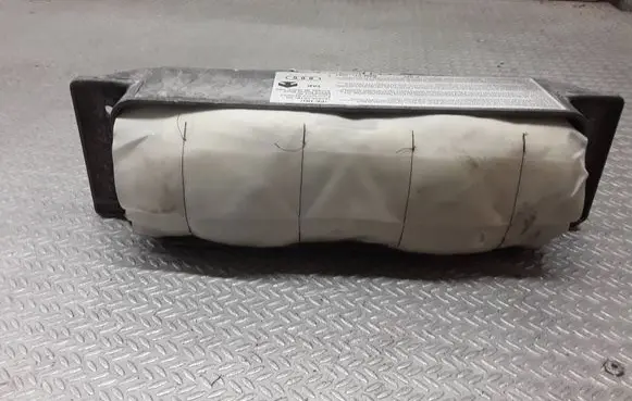 Audi A4 S4 B7 8E 8H Passenger airbag 8E1880204B
