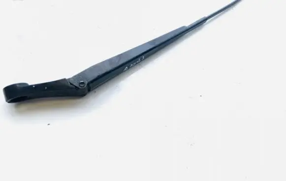 Opel Zafira B Front wiper blade arm 13145563