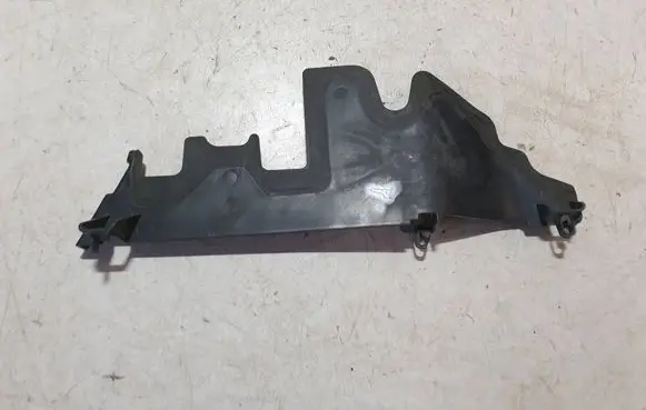 Volkswagen Tiguan Intercooler air guide/duct channel 5N0121284