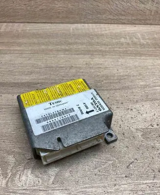 Volvo S40, V40 Airbag control unit/module 30613471F