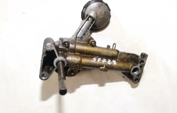 Volvo 440 Oil pump 7700598425