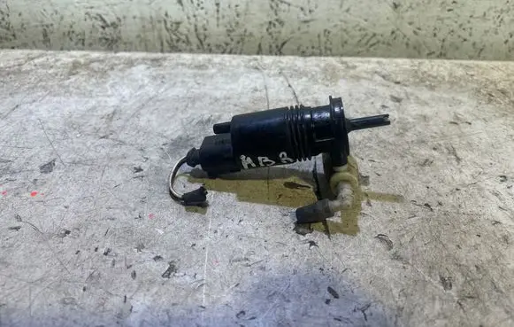Mercedes-Benz R W251 Windscreen/windshield washer pump A1648600021