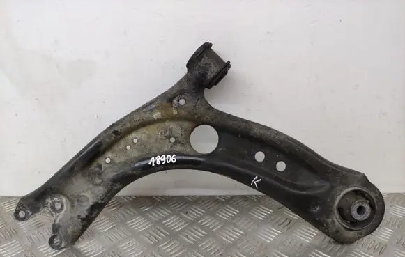 Volkswagen T-Roc Front lower control arm/wishbone 5Q0407151R