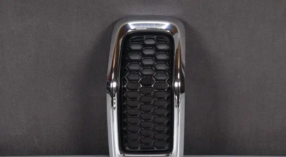 Jeep Cherokee Front grill 68138335AB