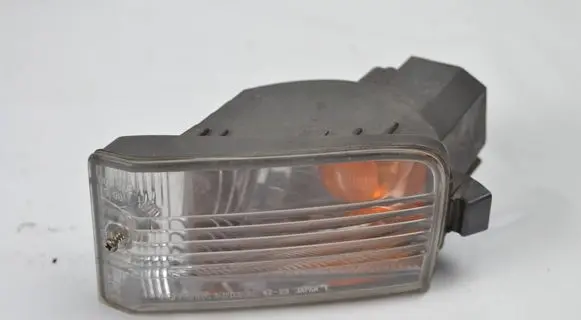 Toyota RAV 4 (XA20) Front fog light
