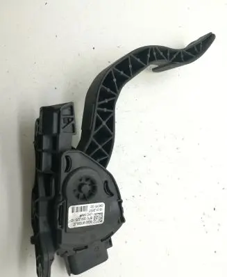 Ford S-MAX Accelerator throttle pedal 6G929F836JC