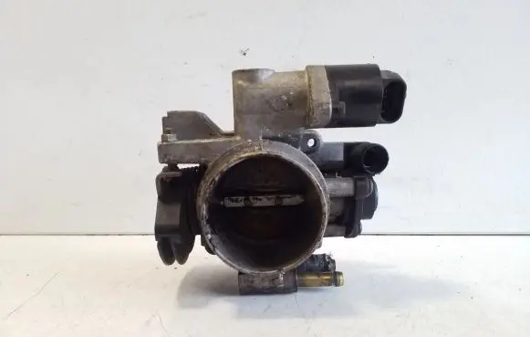 Opel Tigra A Throttle valve 90501011