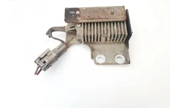 Mazda CX-7 Coolant fan relay 