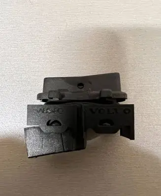 Volvo V70 Central locking switch button 30710475 03451600 SN40025080440180