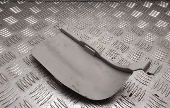 Toyota Prius (XW30) Other trunk/boot trim element 5849547030
