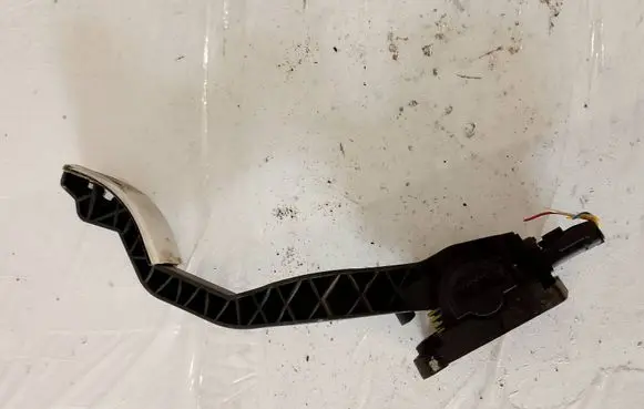 Peugeot 206 Accelerator throttle pedal 0280752242