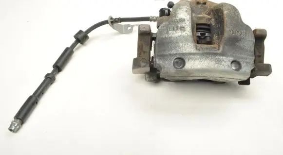 Volvo XC90 Front brake caliper 32373384