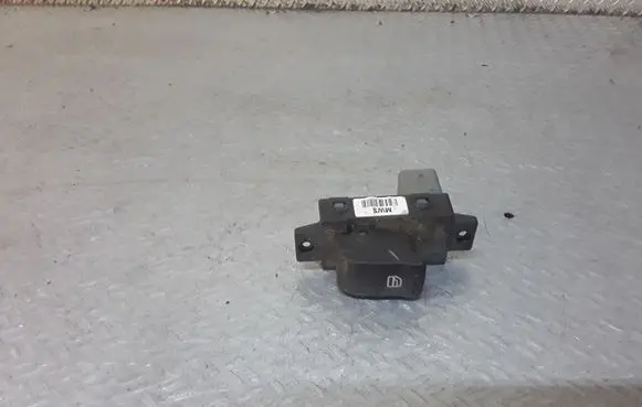 SsangYong Korando Electric window control switch 202008279