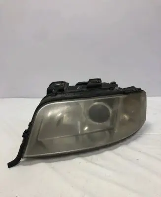 Audi A6 S6 C5 4B Headlight/headlamp 15592300