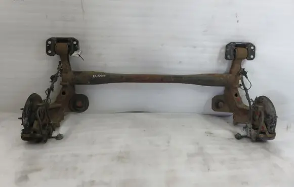 Opel Astra J Rear axle beam 