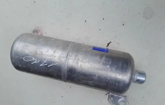 Volvo XC90 Air suspension tank/reservoir 31360726 A426C