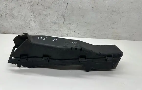 BMW X6 E71 Air intake duct part 7180623 10834110
