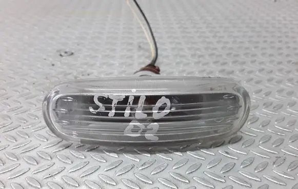 Fiat Stilo Front fender indicator light 51717793