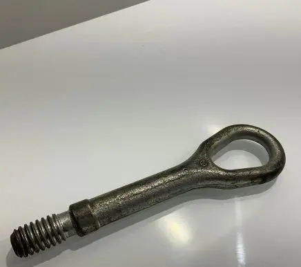 Mercedes-Benz CLS C219 Towing hook eye 