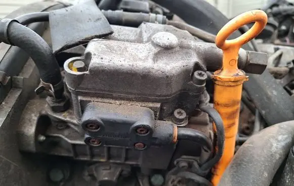 Volkswagen Golf IV Fuel injection high pressure pump 038130407d