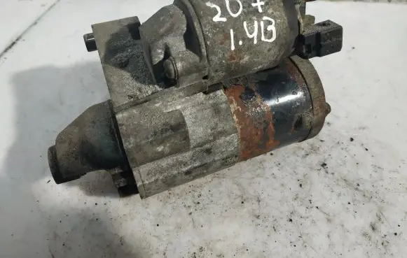 Peugeot 207 Starter motor M000T32271ZE
