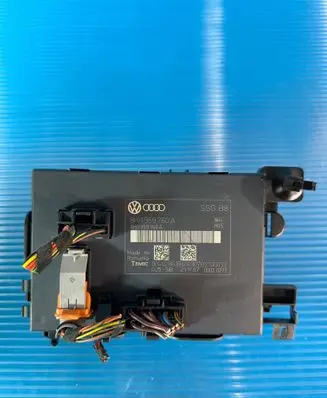Audi A4 S4 B8 8K Seat control module 8K0959760A