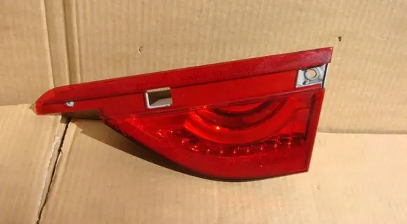 Jaguar XF Tailgate rear/tail lights GX6315K272AF GX63-15K272-AF