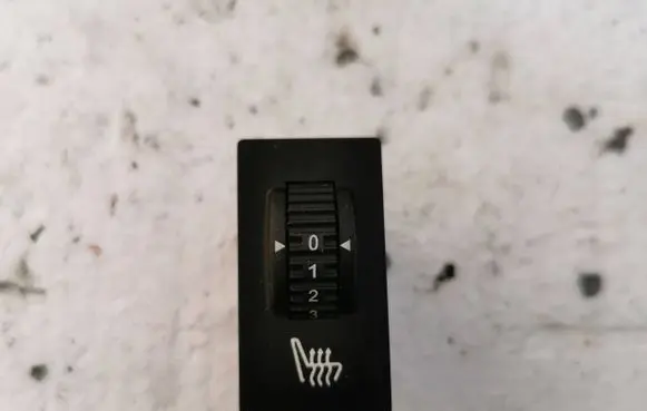 Peugeot 2008 I Seat heating switch 96619006XT 32419806 06M7