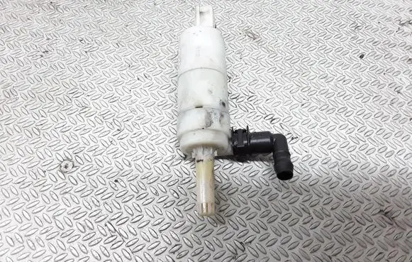 Mercedes-Benz E W211 Windscreen/windshield washer pump