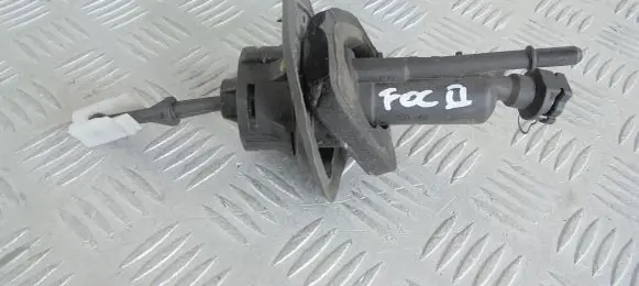 Ford Focus Clutch release bearing slave cylinder 