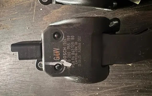 Peugeot 508 Accelerator throttle pedal 9686212980