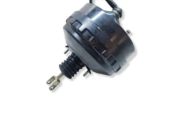 BMW 1 E81 E87 Brake booster 6751976