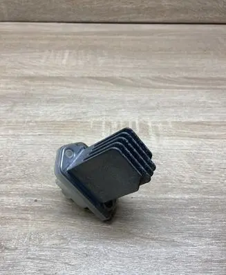 Ford Transit Heater blower motor/fan resistor 70T030C23