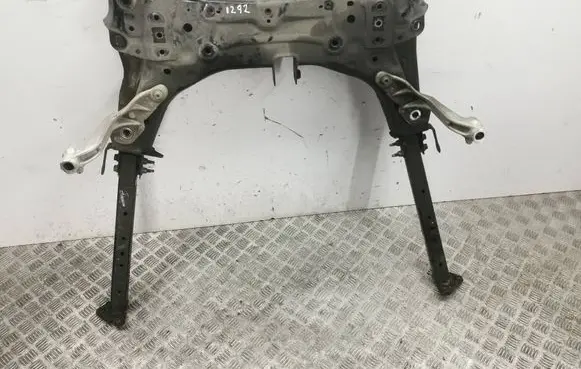Renault Captur II Front subframe