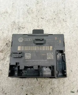 Volkswagen Touareg II Door control unit/module 4H0959793E 4H0959793M