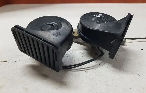 Jaguar XF X250 Horn signal 55036AM80S