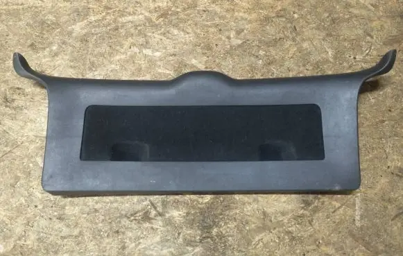 Volkswagen PASSAT B6 Tailgate/boot lid cover trim 3B9867601