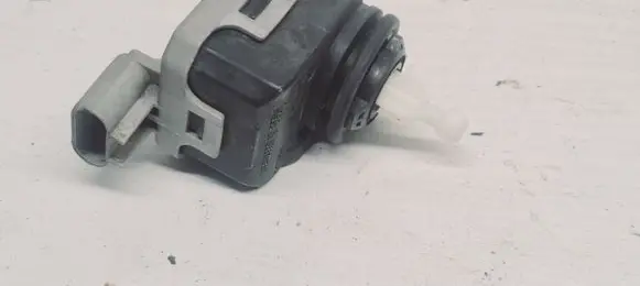 Opel Astra G Headlight level adjustment motor 90590665