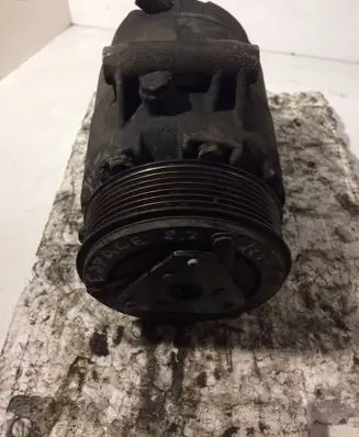 Renault Espace - Grand espace IV Air conditioning (A/C) compressor (pump) 8200436108 01140136 01256051747B