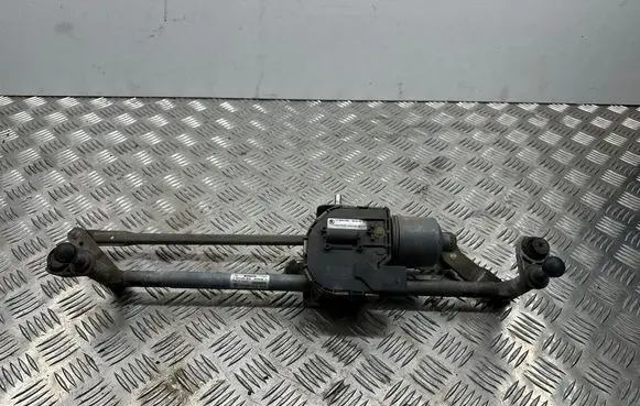 Skoda Octavia Mk2 (1Z) Front wiper linkage and motor 1Z1955119C 1Z1955023E