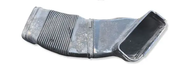 Audi A4 S4 B5 8D Air intake duct part 8D0129617B