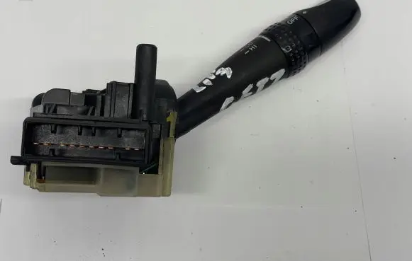 Hyundai Getz Wiper control stalk 32933A