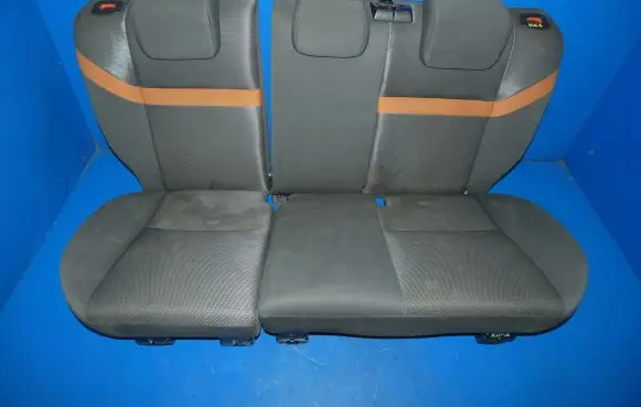 Ford Kuga I Rear seat 