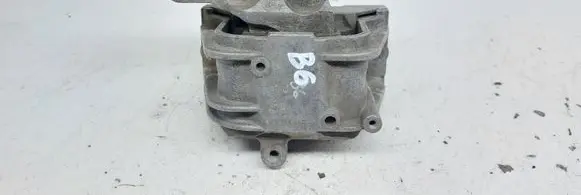 Volkswagen PASSAT B6 Engine mount bracket 1K0199262
